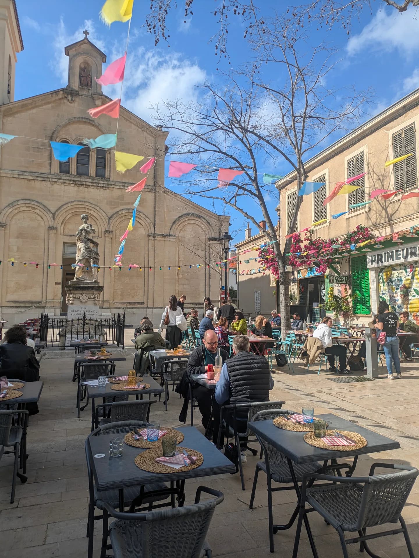 Terrasse Le Turf - Place Sainte-Anne Marseille