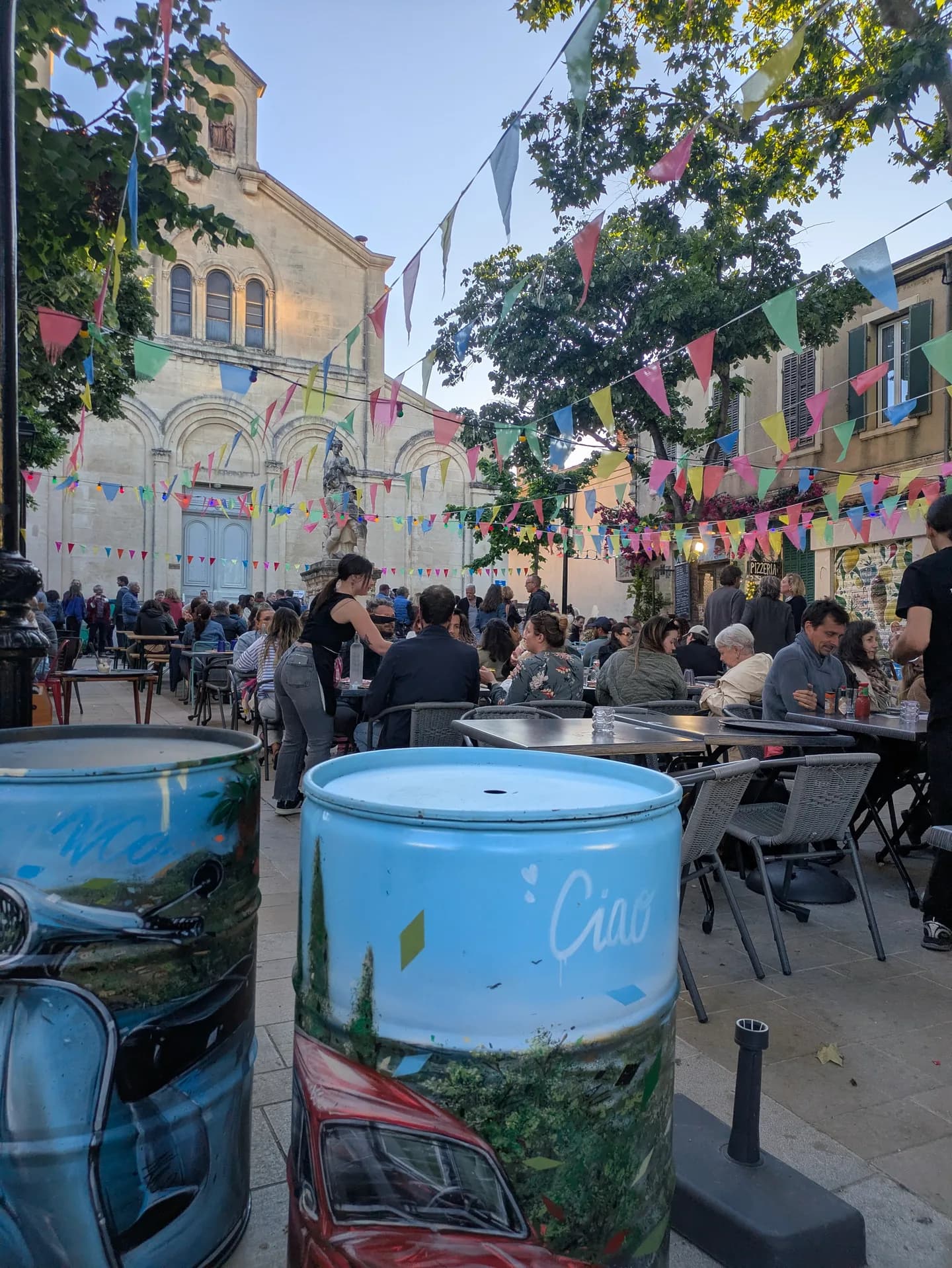 Sainte-Anne Marseille - vespa terrasse